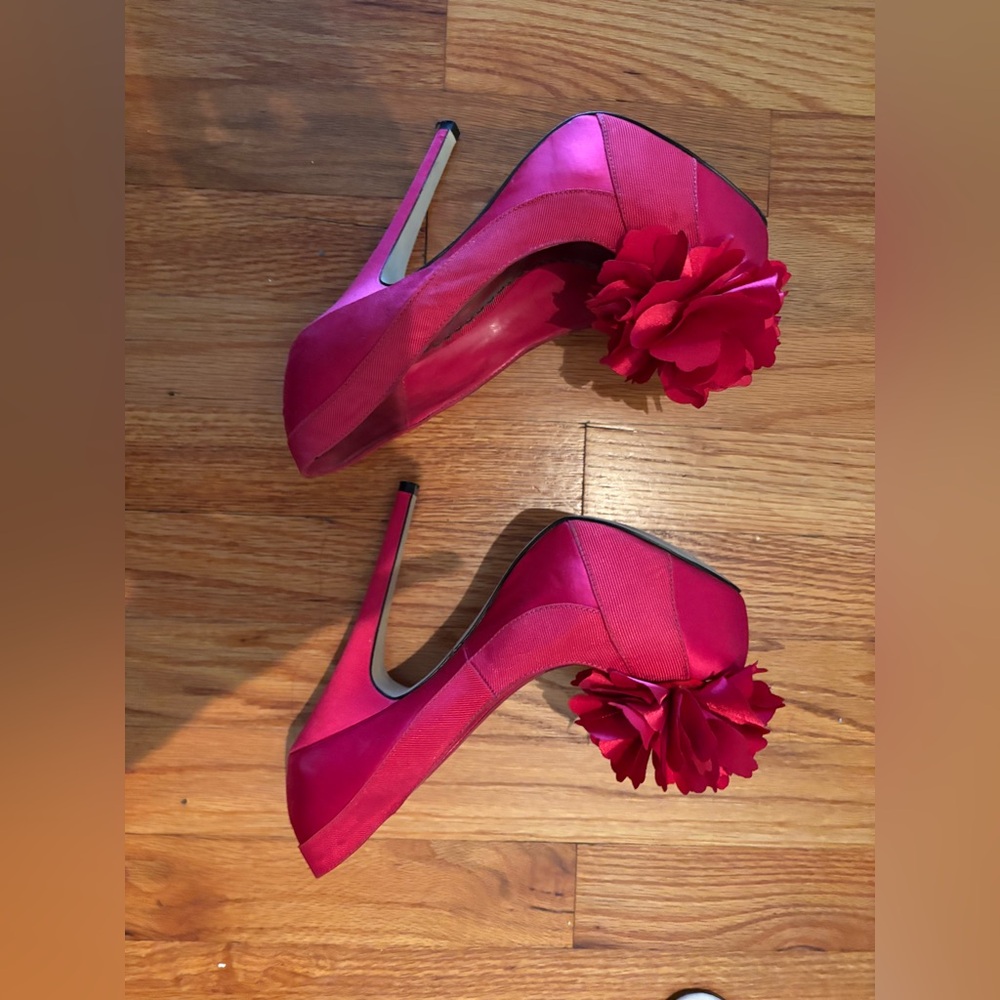 Vibrant Pink Platform BEBE Heels - Size 7